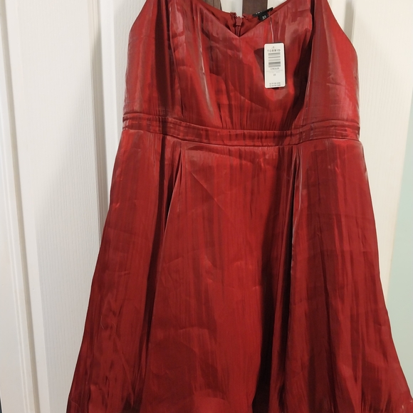 Torrid NWT Mini Satin Dress In Burgundy Red- Size 22 - Picture 7 of 10